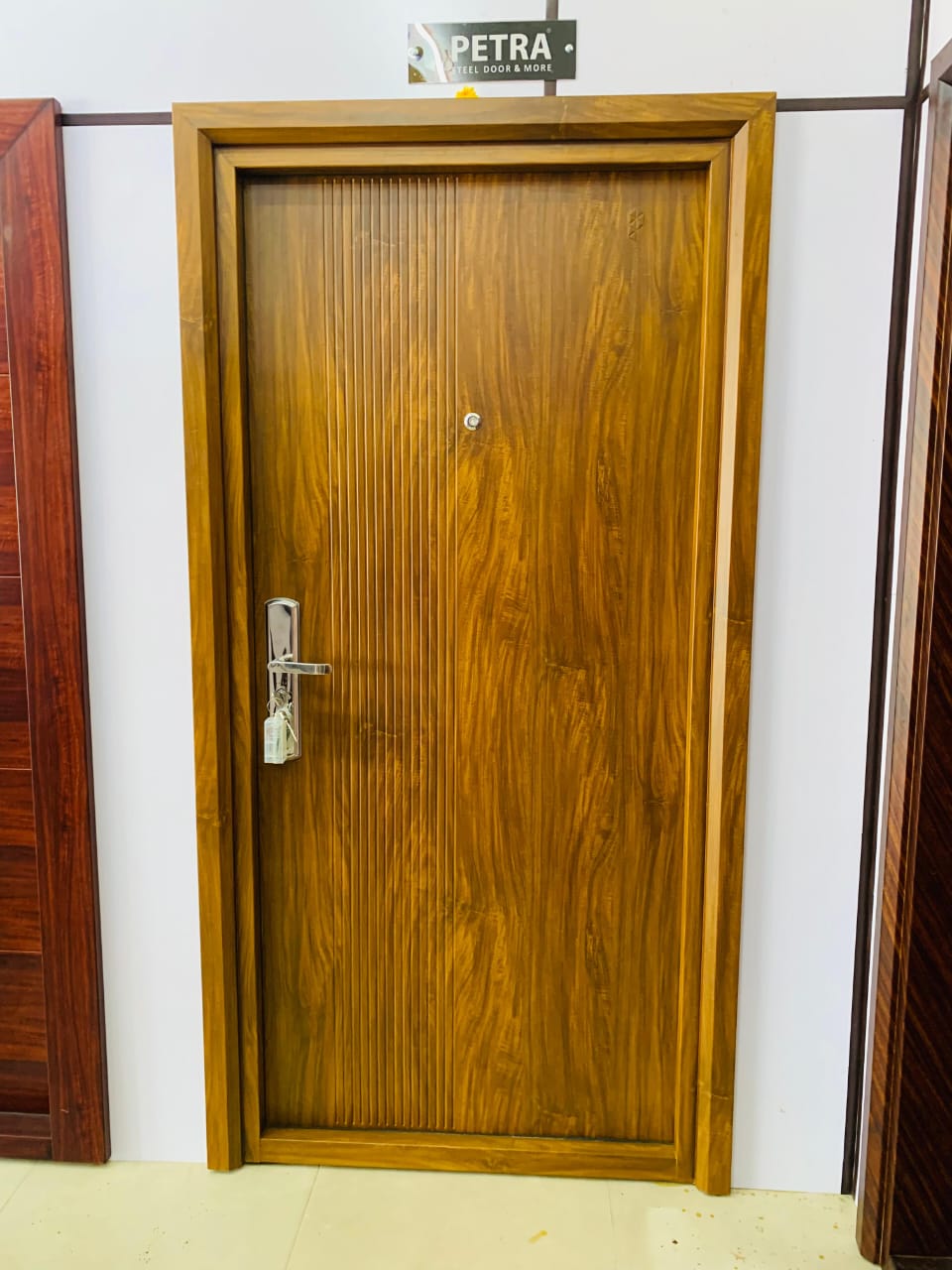 PTR 75 Main door